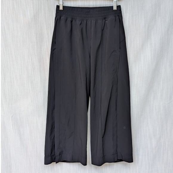 Lululemon W6BA9S Wanderer High-rise Wide Leg Culotte in Black, size 6 - Picture 1 of 8